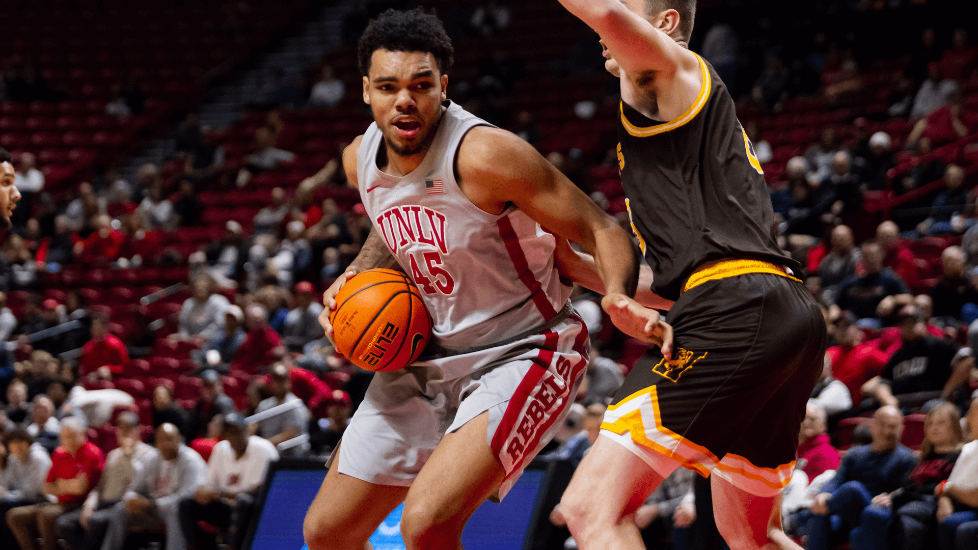 RUNNIN’ REBELS TRAVEL TO WYOMING FOR SATURDAY AFTERNOON GAME